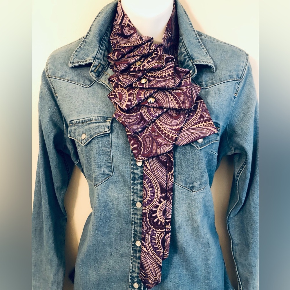 Necktie